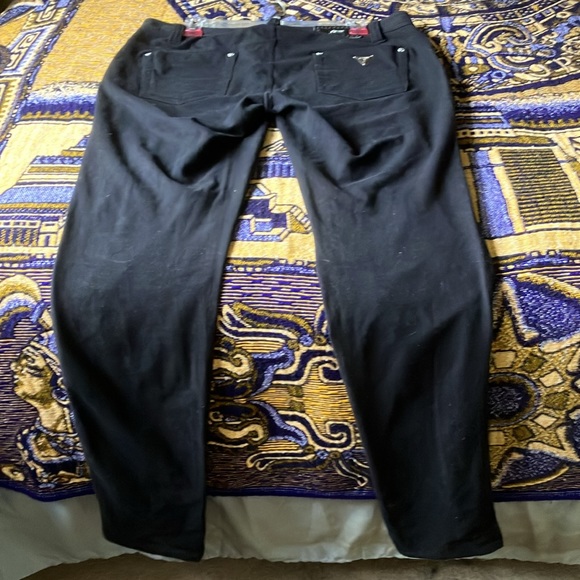 Comfortable stretchy pants! - Picture 3 of 4